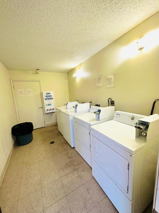 King'S Inn Motel Kingsburg Εξωτερικό φωτογραφία