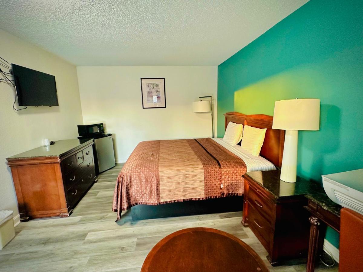 King'S Inn Motel Kingsburg Εξωτερικό φωτογραφία