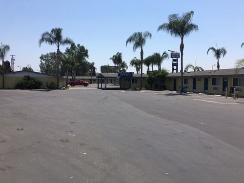 King'S Inn Motel Kingsburg Εξωτερικό φωτογραφία